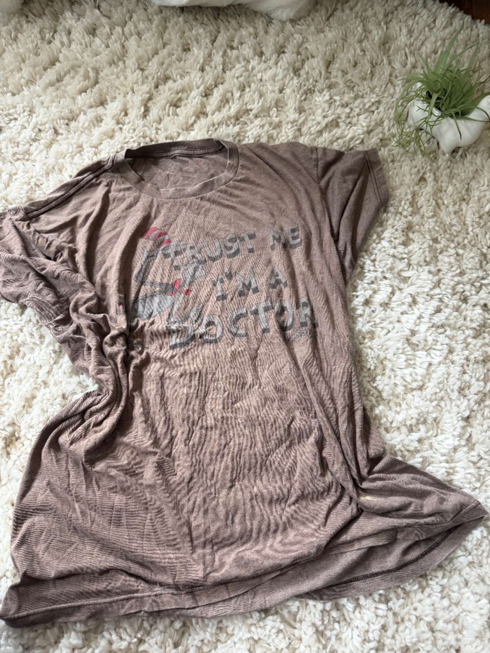 Women's vintage Dr. Seuss Y2K Brown Graphic Tee - Relaxed Fit  brown women's sle